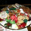 A better look at the Cookies
after the wrapper was removed! That signaled to
the help at the Lizard to 
Help Themselves!
And they did. I think that 
KRISKO has become the 
COOKIE LADY!  