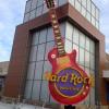 Here is a pic of the iconic
Giant Guitar that identifies
all Hardrock locations.
This one is at the Racino!
Nice place. No table or video
poker games! 