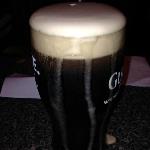 Here is my Guinness that I
believe BRITTANY poured 
for me (JOEBO). 
She just has a way with beer!